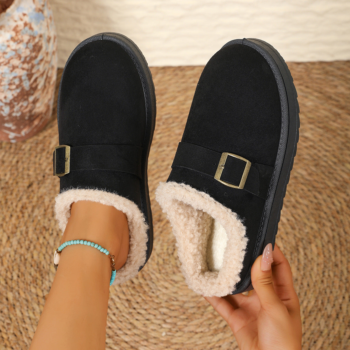 ComfyFoot Cozy Buckle Clogs – Warm, Chic & Ultra-Comfortable Slippers